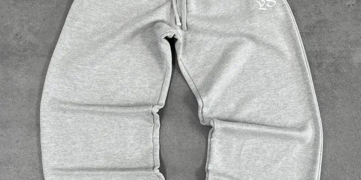 Pepe Studio Clothing: Streetwear Meets Artistic Expression