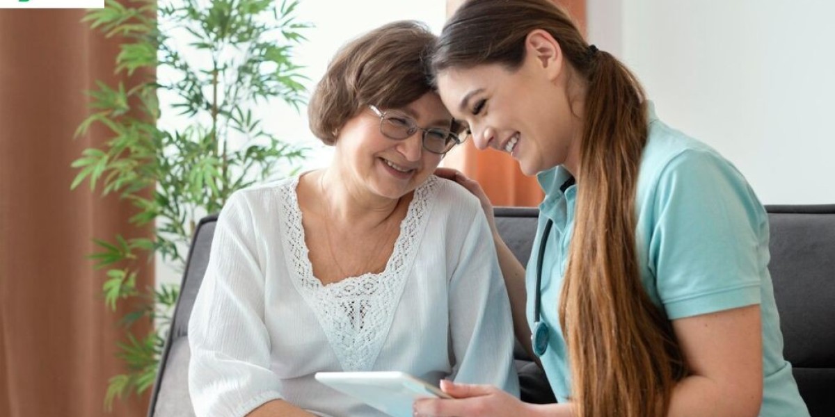 Why More Families Are Choosing Home Nursing Over Traditional Care