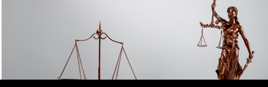 Trianon Law Cover Image