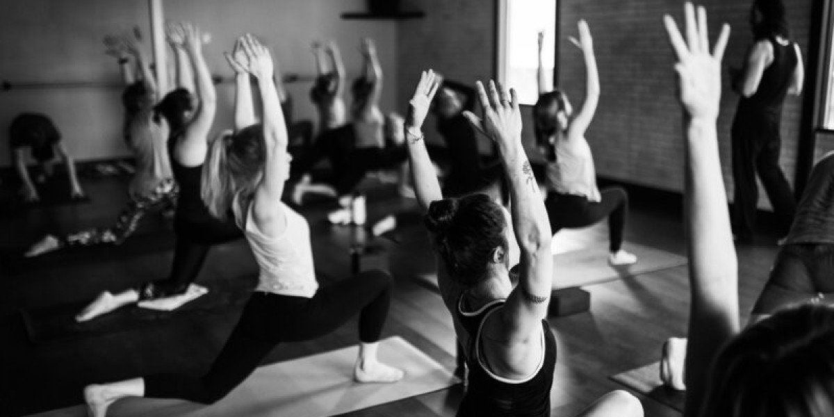 How Do Yoga Classes NYC Help with Stress and Anxiety?