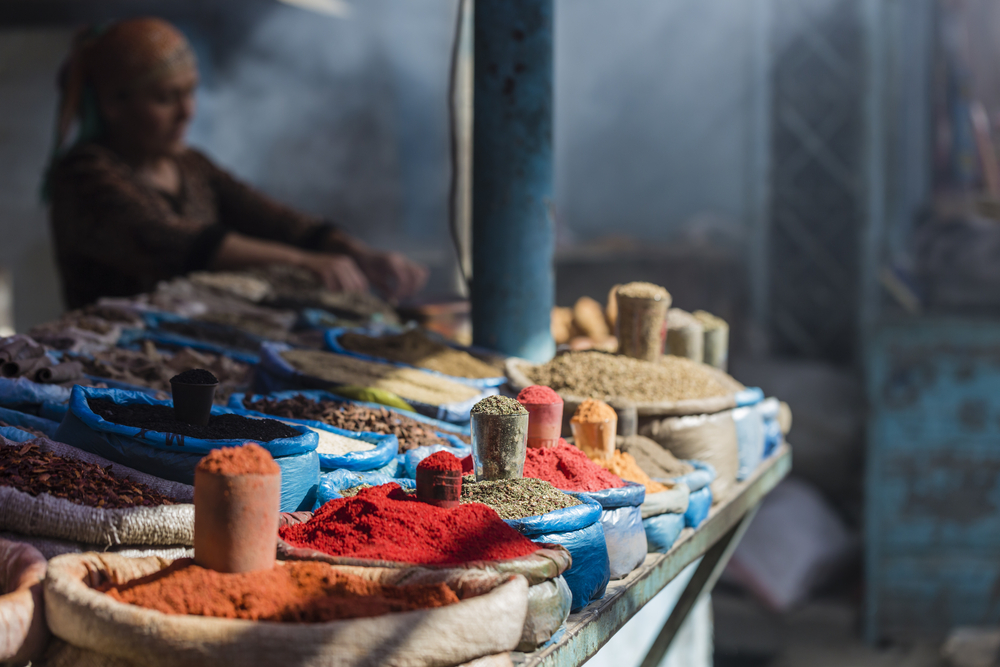How to Capture Authentic Moments While Traveling - Photography Talk