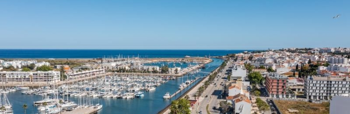 Resort Rentals Algarve Cover Image