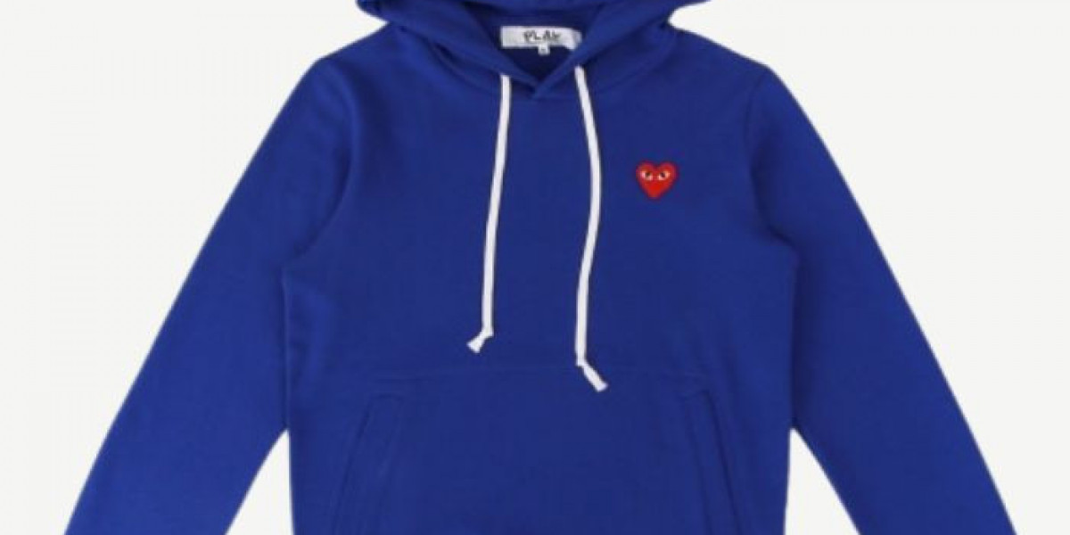 The Bold Aesthetic of Comme des Garçons