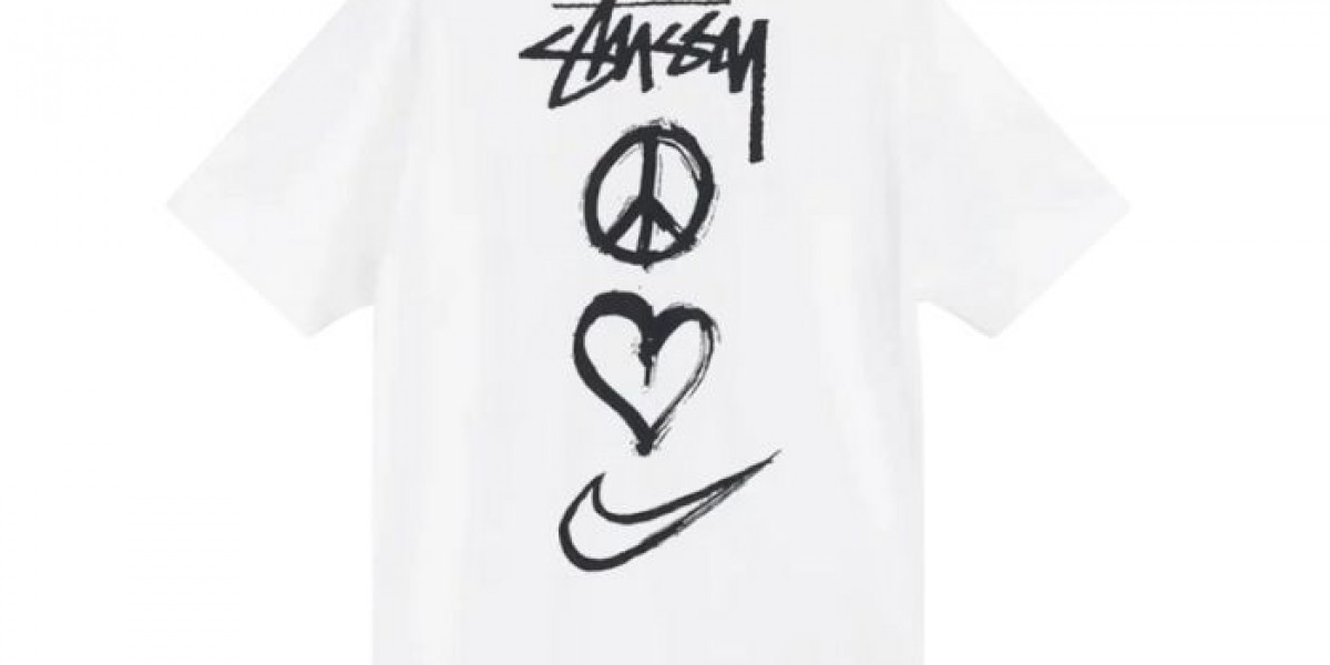 Weekend Vibes in a Stussy Hoodie