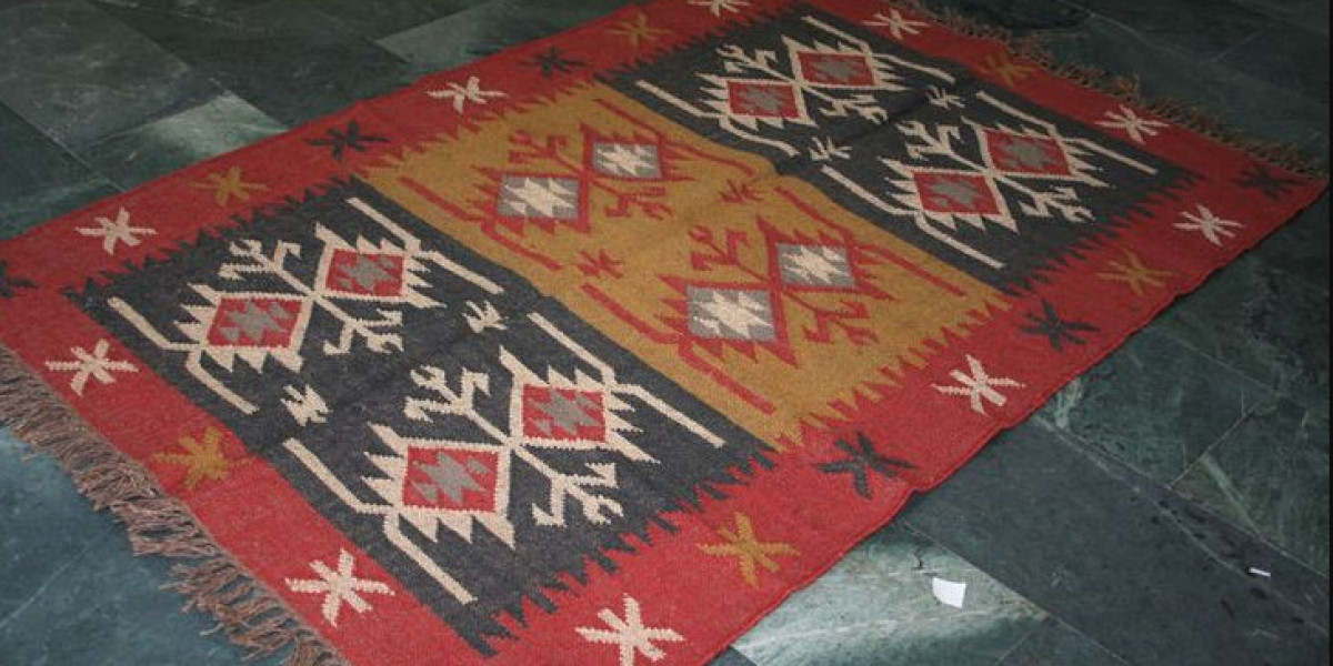Handmade Rug: A Timeless Addition to Modern UK Homes