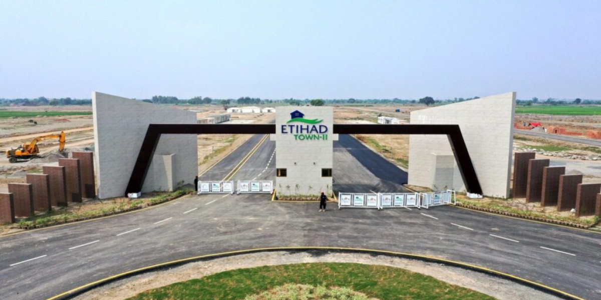 Discover the Best Etihad Town Phase 3 in Lahore for Smart Living