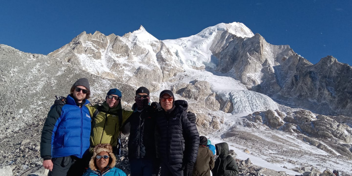 How To Arrange an Emergency Helicopter Rescue at Annapurna, Nepal