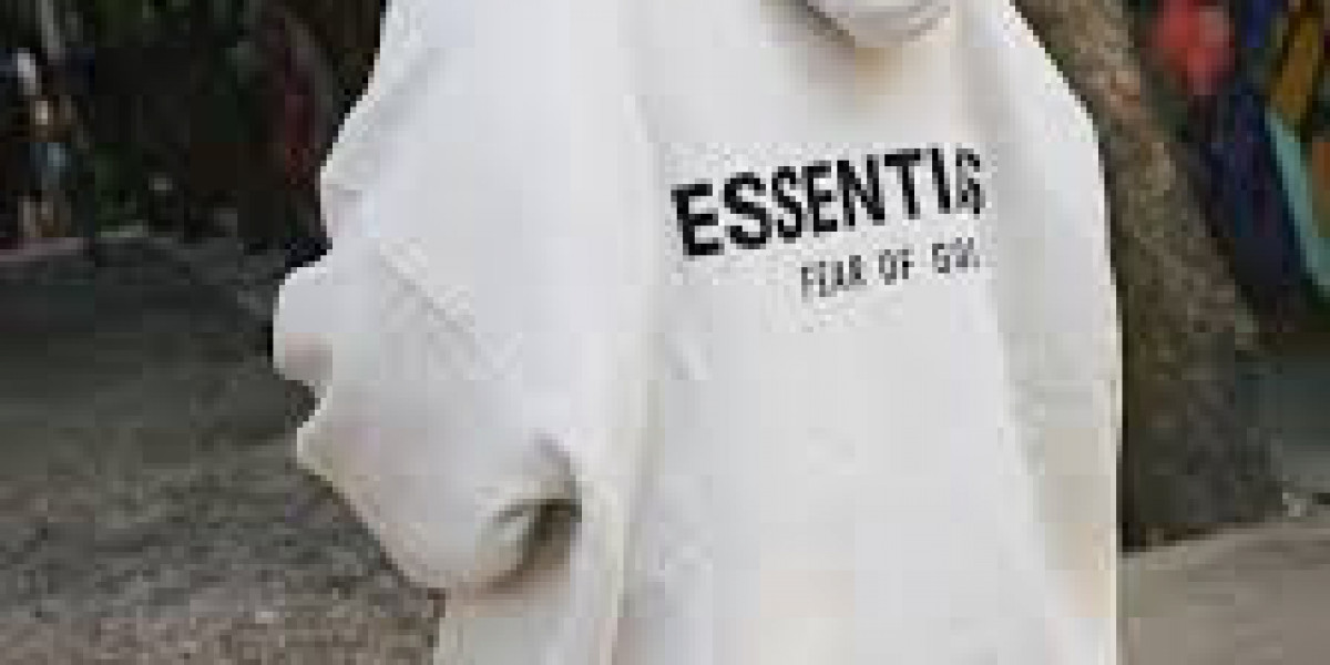 Unlock Modern Versatility with the Cozy Fit of the Essentials Hoodie