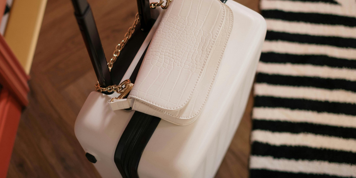 Luxury Bag Manufacturers: Crafting Excellence in 2025