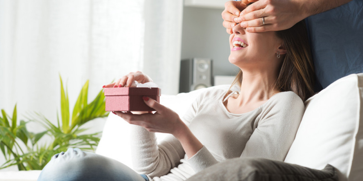 Unique and Personal Gifts for Girlfriend to Show How Much You Care