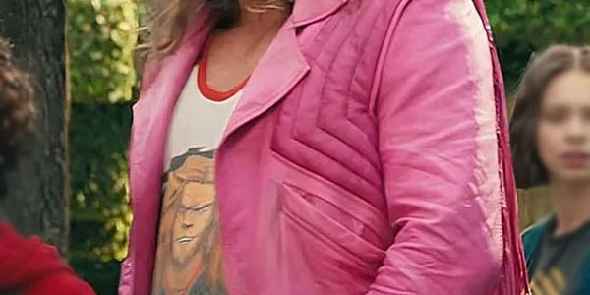 Jason Momoa Pink Jacket – The Look That Took Over Hollywood