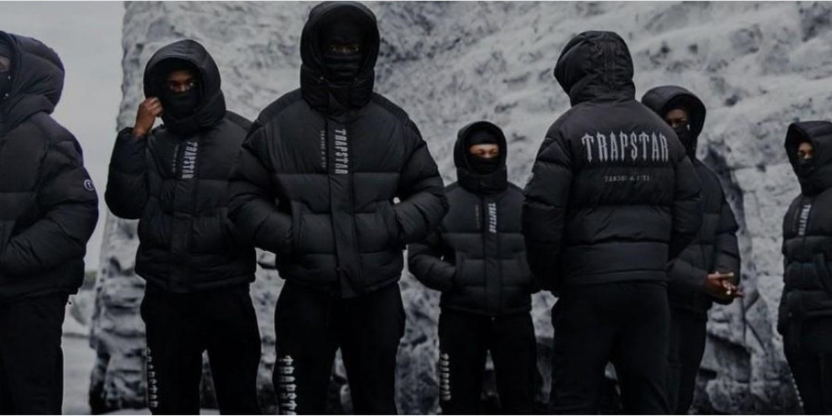 How Is Trapstar Setting New Standards in Street Style?