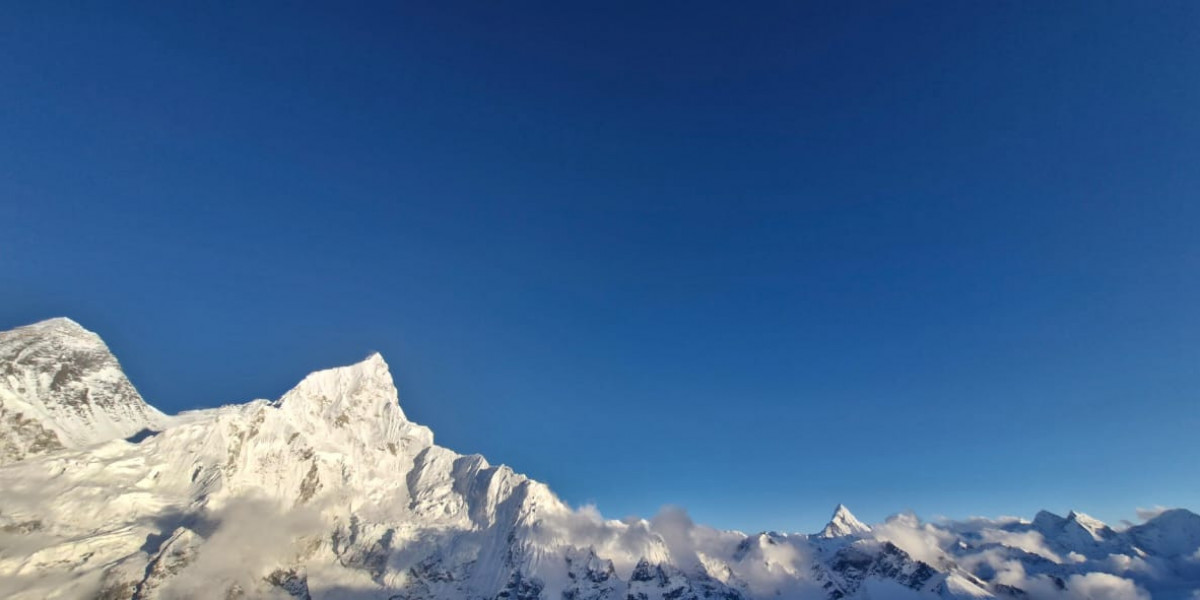 Do​‍​‌‍​‍‌​‍​‌‍​‍‌ You Have to Buy Travel Insurance for the EBC Trek?