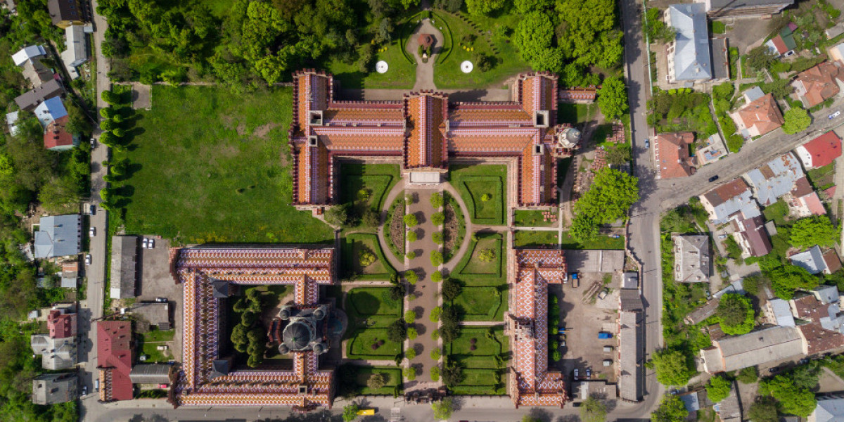 Drone Photography: Capturing Stunning Aerial Views for Your Property