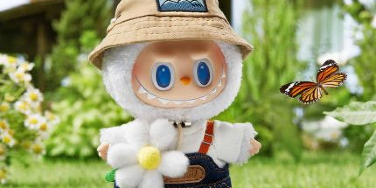 Labubu Canada Minimal Streetwear for Clean Urban Looks