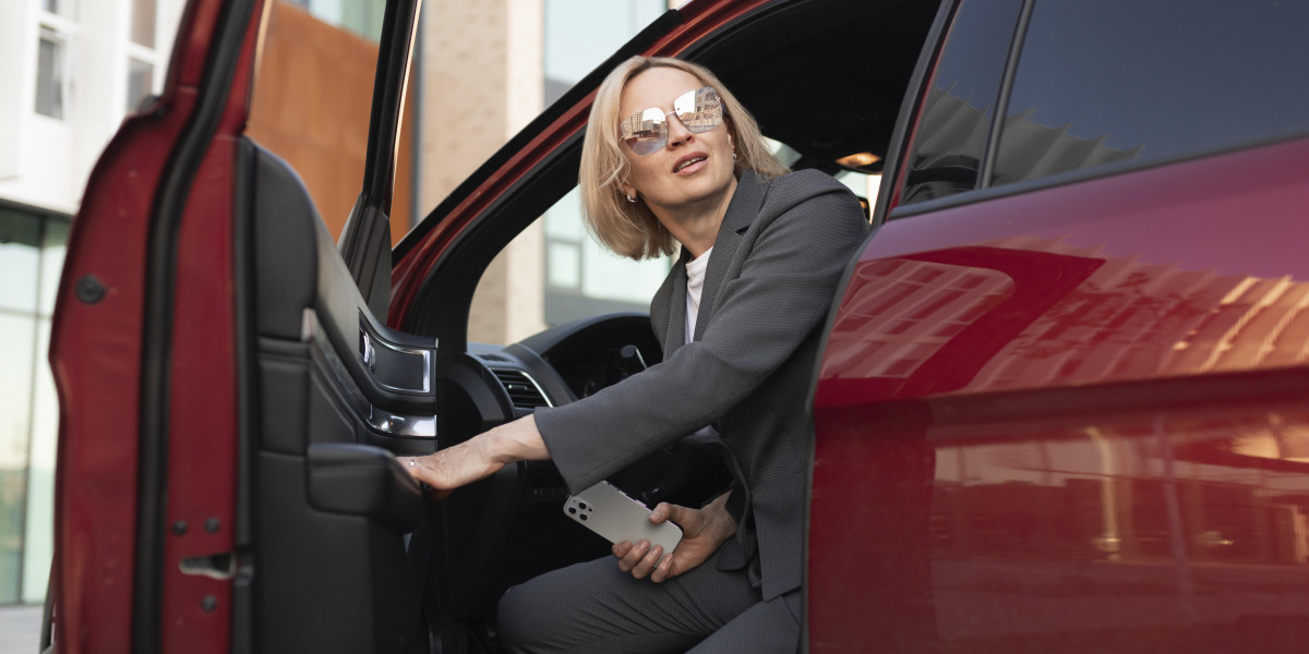From Flights to Boardrooms: How Chauffeurs on Demand Makes Business Travel in Melbourne Stress-Free