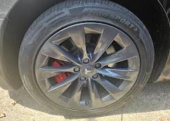 Restoring Style and Safety Through Professional Alloy Rim Repair