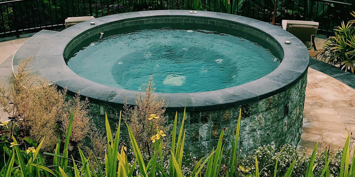 Hot Tub Service Henley On Thames | Expert Hot Tub Maintenance & Repairs