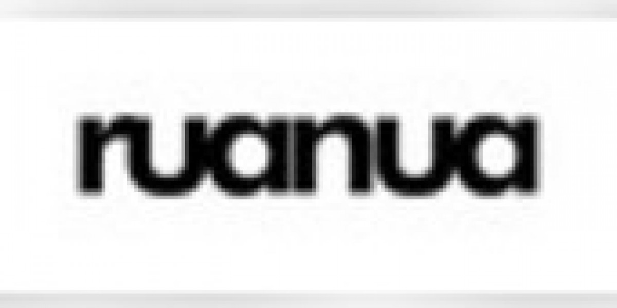 Stay Warm, Look Cool With Ruanua Ski Clothes Women This Winter