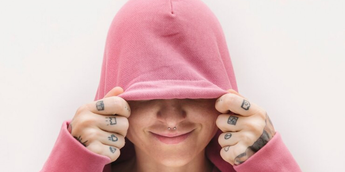 Women Pink Carhartt Jacket vs Other Workwear Brands: A Comparison Guide