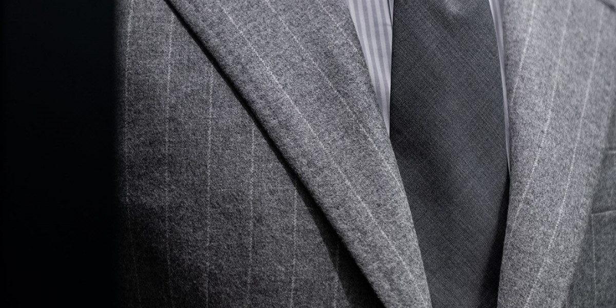 Best Tailor in Dubai: Where Custom Men Suits Define Style and Confidence