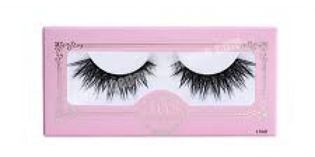 Personalized Eyelash Boxes: Elevating Beauty Brands Through Custom Packaging