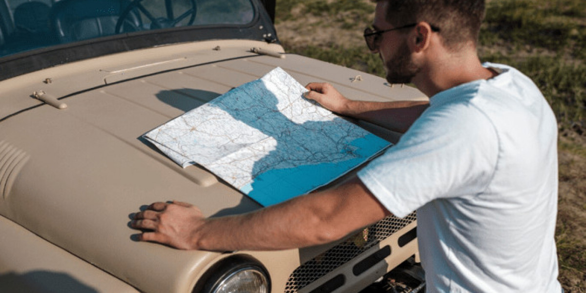 Building Practical Knowledge for Long-Term Personal and Professional Growth