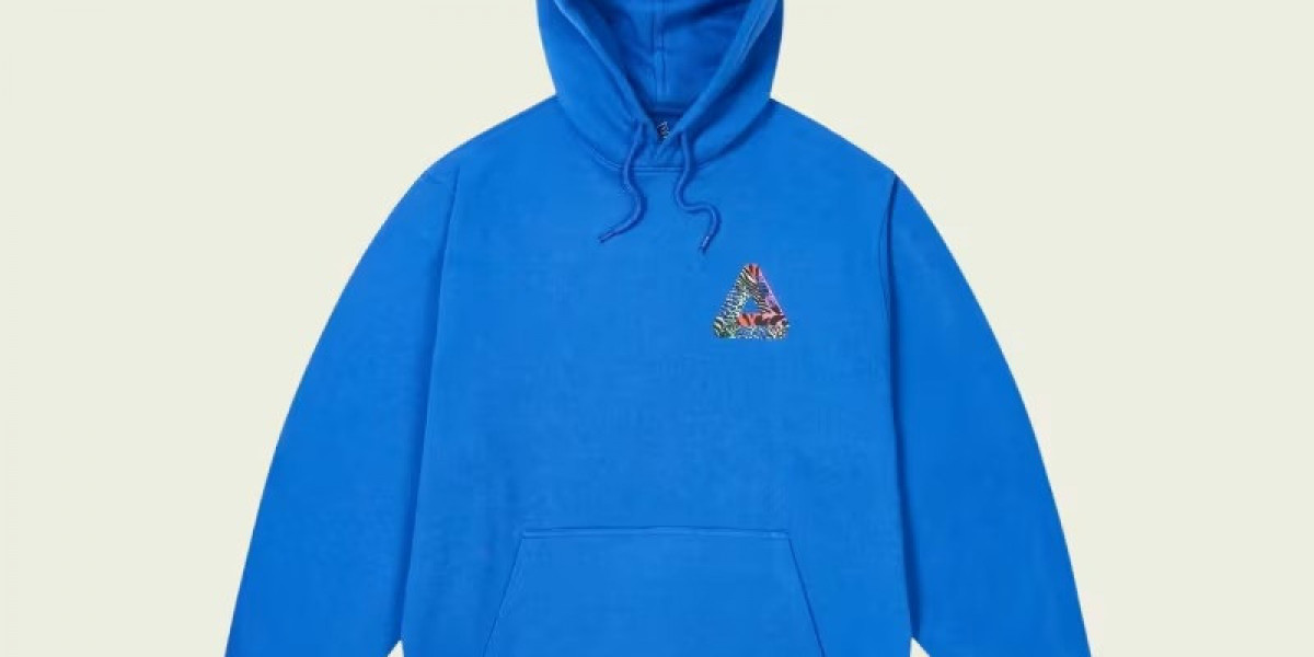 Palace Wear in the USA: The Ultimate Streetwear Style Guide