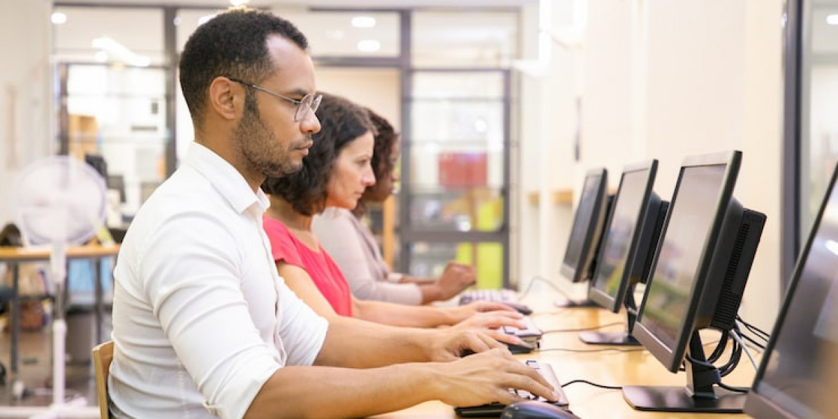 Best Computer Academy in Jaipur – Learn Skills That Build Your Career